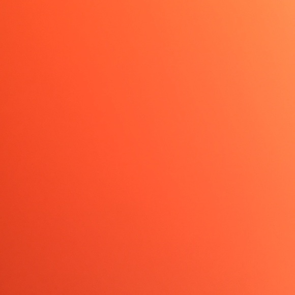 Meet your Posher, Lydia - Picture 1 of 1